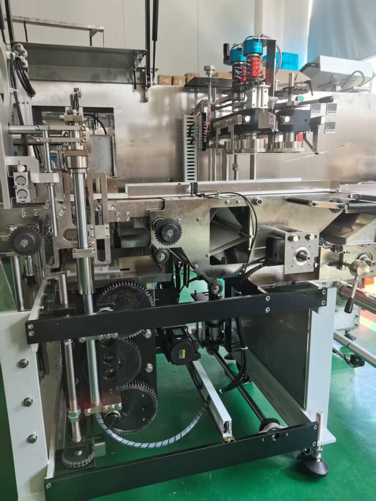 flow pack machine detail photo